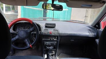 акура 2005 года: Mazda 323: 1994 г., 1.6 л, Механика, Бензин, Хэтчбэк