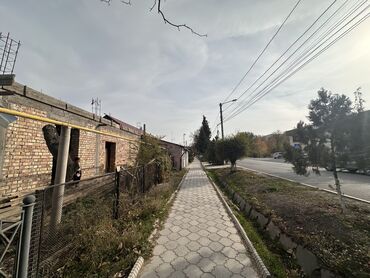 Магазины: Продаю Магазин 500 м², Без ремонта, Отдельный вход, 1 этаж — 4