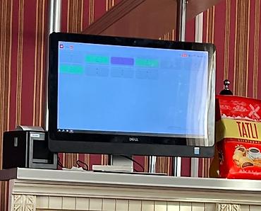 komputer monitoru: Dell All-in-One masaüstü kompüter - Ekran: Təxminən 23–24 düym — 1