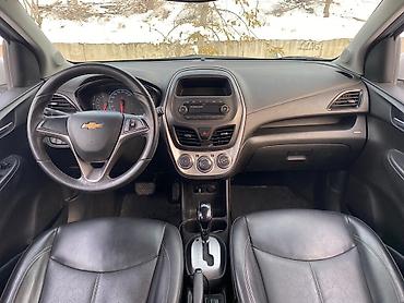 Chevrolet: Chevrolet Spark: 2018 г., 1 л, Вариатор, Бензин, Хэтчбэк — 14