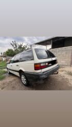 портер ош рынок: Volkswagen Passat: 1993 г., 1.8 л, Механика, Бензин