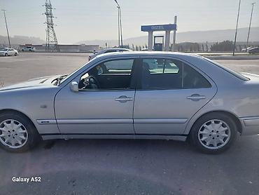 Mercedes-Benz: Mercedes-Benz 240: 2.4 l | Sedan — 14