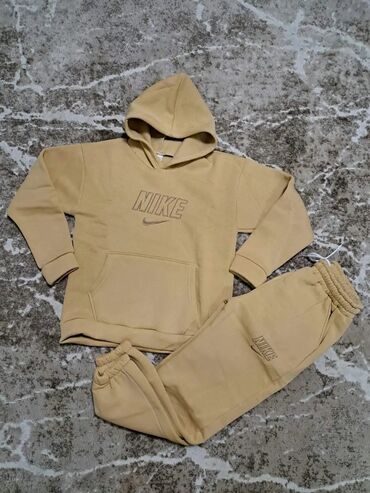 Komplet trenerke: Nike, Unisex — 6