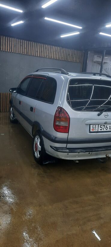 зафира машина: Opel Zafira: 2002 г., 1.8 л, Механика, Бензин, Минивэн