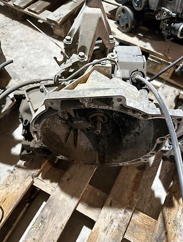 чехол мкпп: МКПП FORD Focus 1.6 FYDB ZETEC 2002 (б/у) — 1