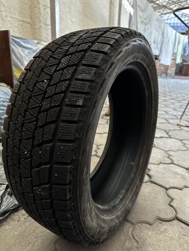 37 стиль дисков бмв: КОМПЛЕКТ!!! Срочно Продаю почти новую резину ездил 3 месяца !