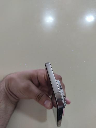 Apple iPhone: IPhone 16 Pro Max, 256 GB, Desert Titanium, Face ID, Simsiz şarj — 4