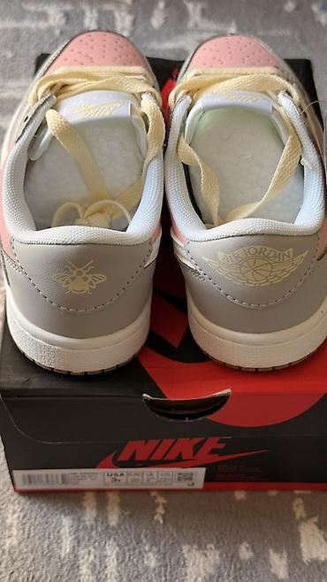 джордан обувь: Кроссовки Nike Air Jordan 1 Low (детские) - Цвет: чёрно‑белый — 7
