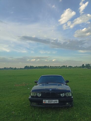 срочная авто: BMW 525: 1990 г., 2.5 л, Механика, Бензин, Седан