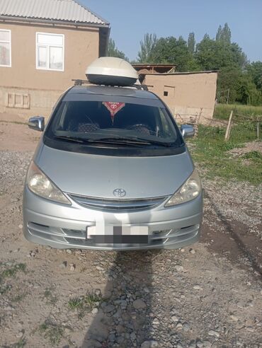 Toyota: Toyota Previa: 2002 г., 2.4 л, Механика, Бензин, Минивэн