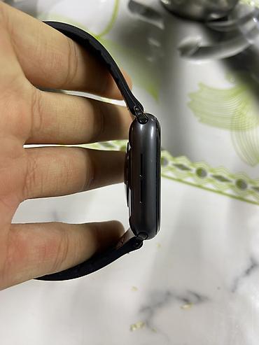картриджи сега: Apple Watch SE3: с прямоугольным корпусом и сенсорным дисплеем — 3