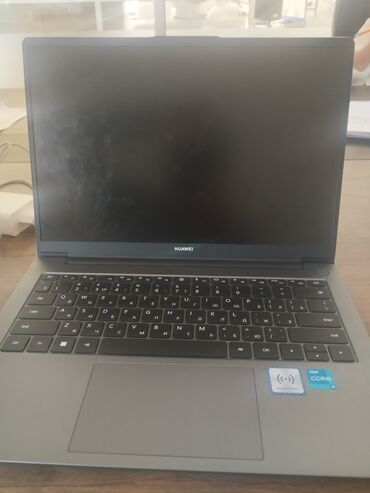 256 gb: Intel Core i3, 14 "