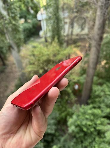 Apple iPhone: IPhone 8, Б/у, 64 ГБ, Красный, 100 % — 2