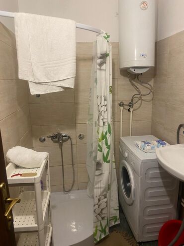 Dugoročni najam stanova: 3 sobe — 22