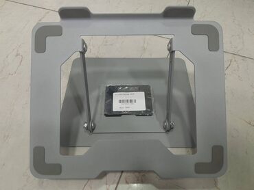 Masaüstü dəstlər: Noutbuklar üçün stolüsdü 360 dərəcə dönən tutacaq satılır. Möhkəm — 8