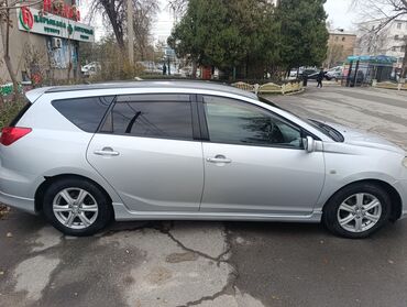 Toyota: Toyota Caldina: 2003 г., 2 л, Автомат, Бензин, Универсал