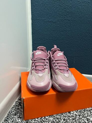 гуччи кеды оригинал: Кроссовки, 36, Nike, Новый, цвет - Розовый, Самовывоз, Платная доставка