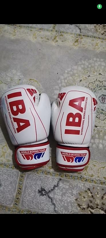 yarış velosiped: IBA (International Boxing Association) boks əlcəkləri - Rəng: ağ — 1