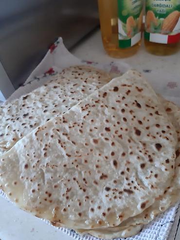yemək sifarişi: Savxoz ramani petek marketin yaninia qutabci xanim teleb edilir — 2