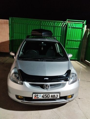 бишкек продажа авто гибрид: Honda Fit: 2001 г., 1.3 л, Вариатор, Газ, Хэтчбэк