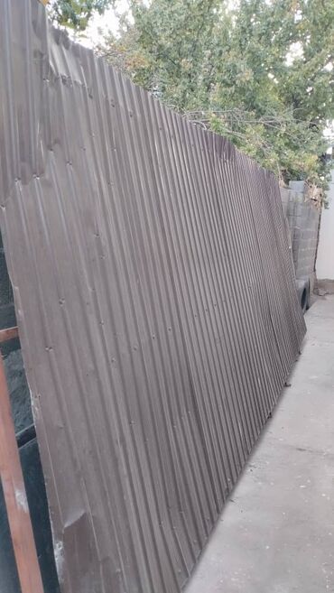 офсетная бумага: Профлист (профнастил) коричневого цвета - Тип: металлический