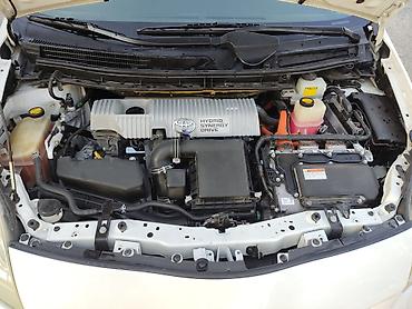 byd e1: Toyota Prius: 2012 г., 1.8 л, Вариатор, Гибрид, Хэтчбэк — 7