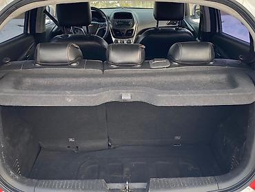 Chevrolet: Chevrolet Spark: 2018 г., 1 л, Вариатор, Бензин, Хэтчбэк — 11