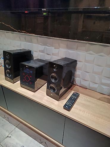 kompüter ucuz: LG ev audiosistemi – mikromərkəz + 2 akustik kolonka Xüsusiyyətlər: - — 1