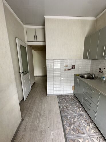 квартира баялинова: 2 комнаты, 50 м², 105 серия, 4 этаж, Косметический ремонт