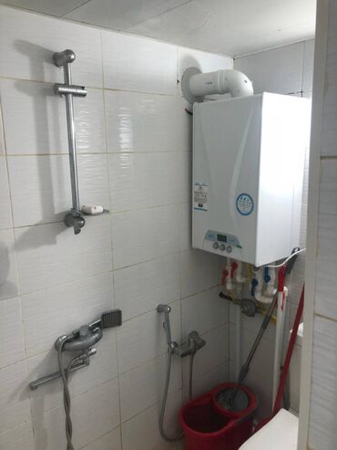 Uzunmüddətli kirayə mənzillər: Tarqovuda, İçəri şəhər metrosu yaxınlığında, 2 mərtəbəli binanın 2-ci — 14