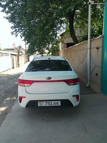 Унаа: Kia Rio: 2017 г., 1.4 л, Кол менен иштөөчү, Бензин, Седан — 5