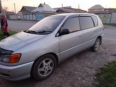тойота ав: Toyota Ipsum: 1999 г., 2 л, Автомат, Бензин, Минивэн — 5