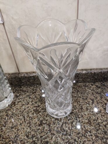 Цветы и букеты: Вазы для цветов. высота разная, есть хрусталь, а есть богемское — 5