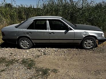 левое крыло гольф 3: Mercedes-Benz W124: 1988 г., 2.3 л, Механика, Бензин, Седан — 2