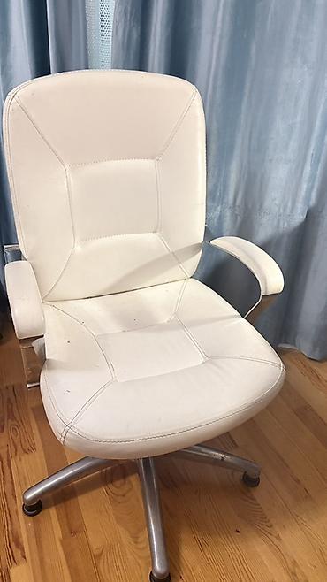 Ağ rəngli ofis/kreslo oturacağı - Material: süni dəri üzlük, yumşaq — 1