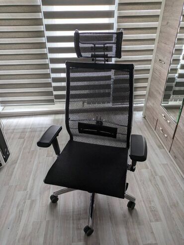 мебель для аксессуаров: Metta Samurai S-3.05 Продам эргономичное компьютерное кресло Metta