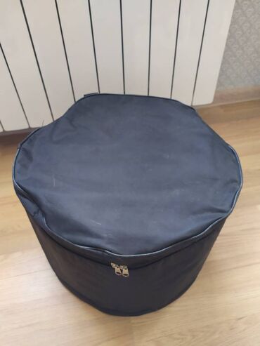 Gitaralar: Şexsidir, 2 defe istifade edilib, lazimsizdir deye satiram, problemi