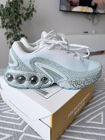 н макс: Кроссовки, 35, 35.5, 36, Nike, Новый, цвет - Голубой, Самовывоз, Платная доставка — 1