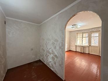 ош базар сдаю: 25 м², Без мебели — 3