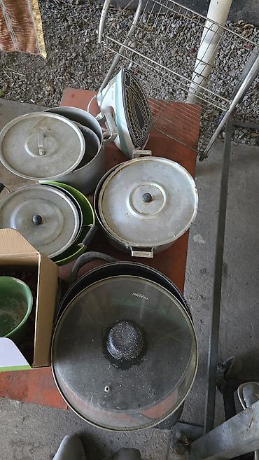 стрижка котов: Отдам даром набор кухонной утвари и бытовых мелочей, за 2 горькие — 1