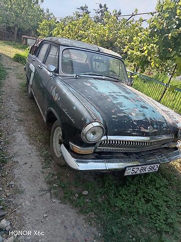 avtomobilin on şuşəsi: GAZ-21 “Volqa” klassik sedan - Korpus: 4 qapılı, xrom ön-arka — 2