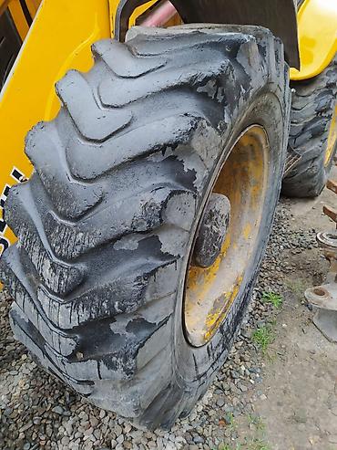 Ekskavatorlar: MST ekskavator-yükləyici (backhoe loader) - Marka/model: MST M5 — 12