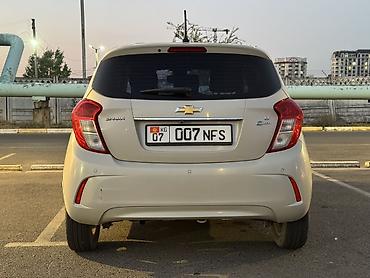 шевролет спарк: Chevrolet Spark: 2017 г., 1 л, Автомат, Бензин, Хэтчбэк — 4