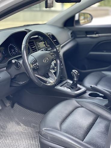 Hyundai: Hyundai Avante: 2019 г., 1.6 л, Бензин — 7
