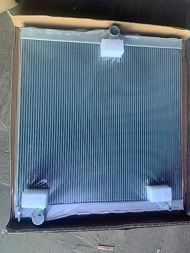 8 element: Радиатор основной охлаждение на Бмв е 70 Bmw e70 цена 12000 — 2