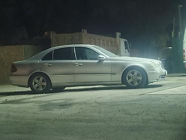 Mercedes-Benz E-Class: 2004 г., Седан