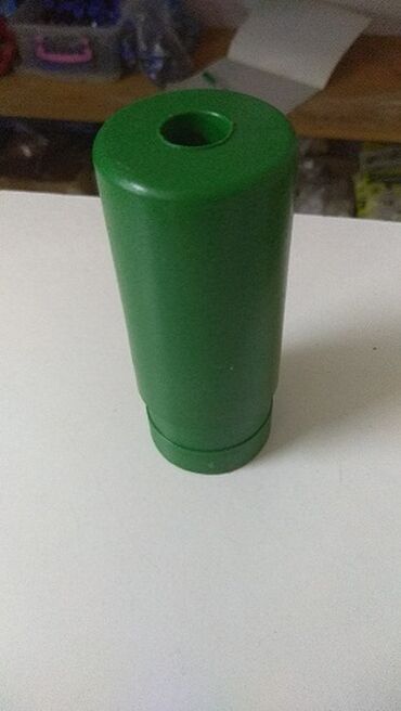 Крышки: Продаю крышки с резьбой и силиконовые пробки для бутылей 10 и 20 — 4