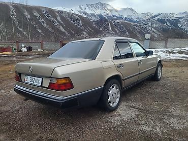 Mercedes-Benz: Mercedes-Benz W124: 1989 г., 2.3 л, Автомат, Бензин, Седан — 3