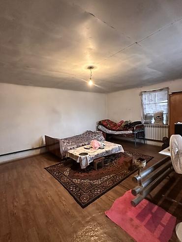 Продажа коттеджей и домов: 📍 В Романовке от трассы 600 м продается дом 29 соток, 40 кв.м. 🏡Дом — 9