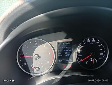 spark 2016: Kia Stonic: 2019 г., 1.6 л, Автомат, Дизель, Кроссовер — 4